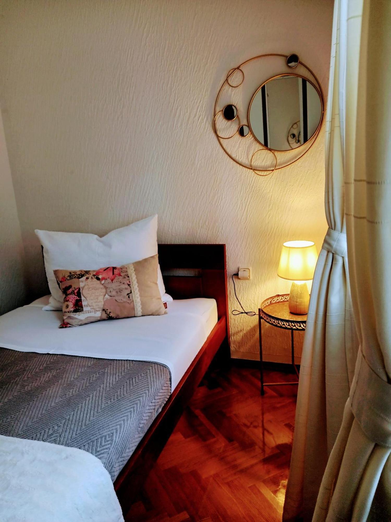 Ferienwohnung Nena In ツリクヴェニツァ エクステリア 写真